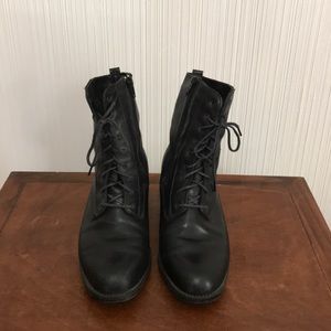 Naturalizer fleece lined lace up boots